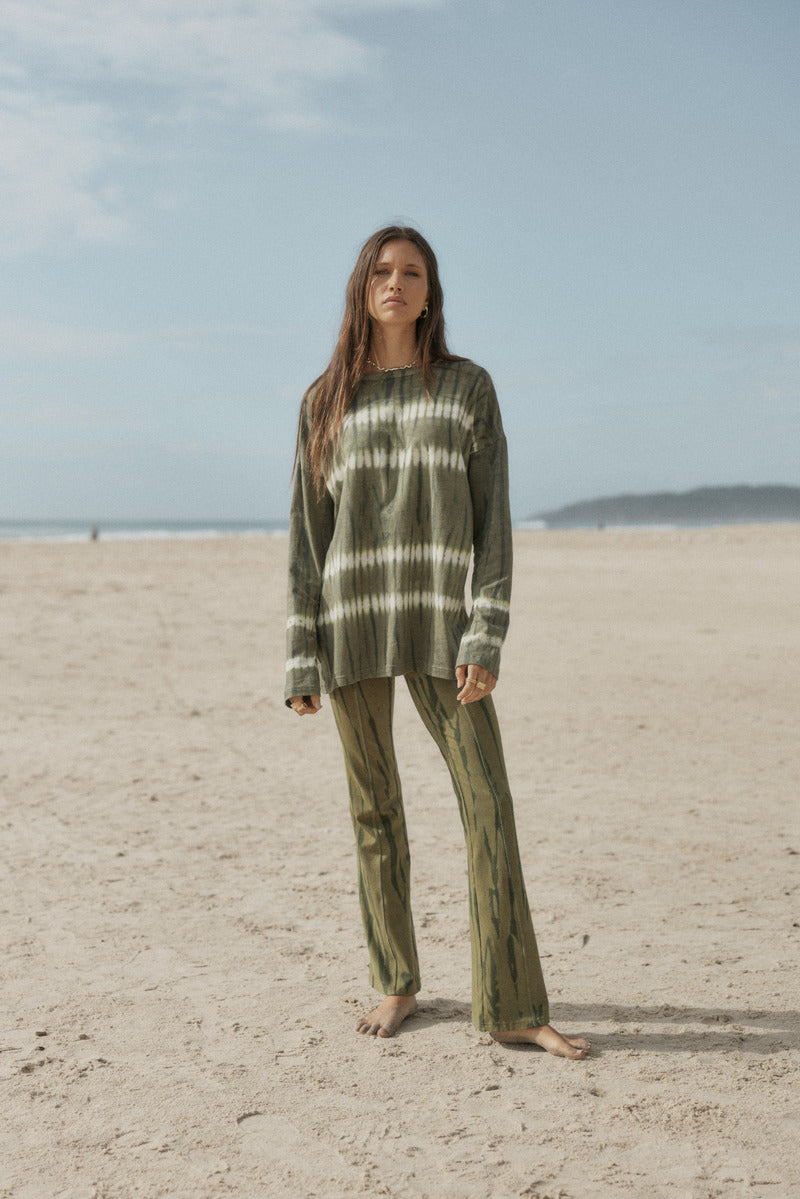 womens cotton olive tie dye pant and top front view