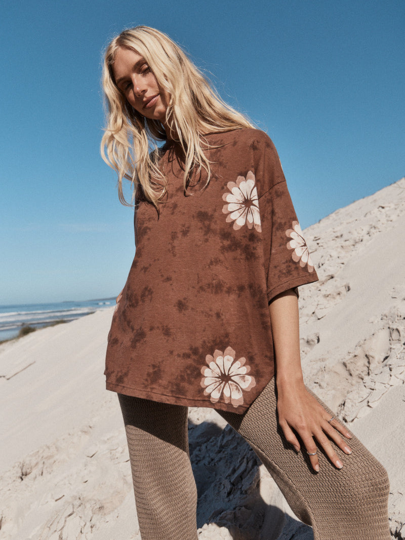 womens cotton hemp tie dye tee chocolate front view