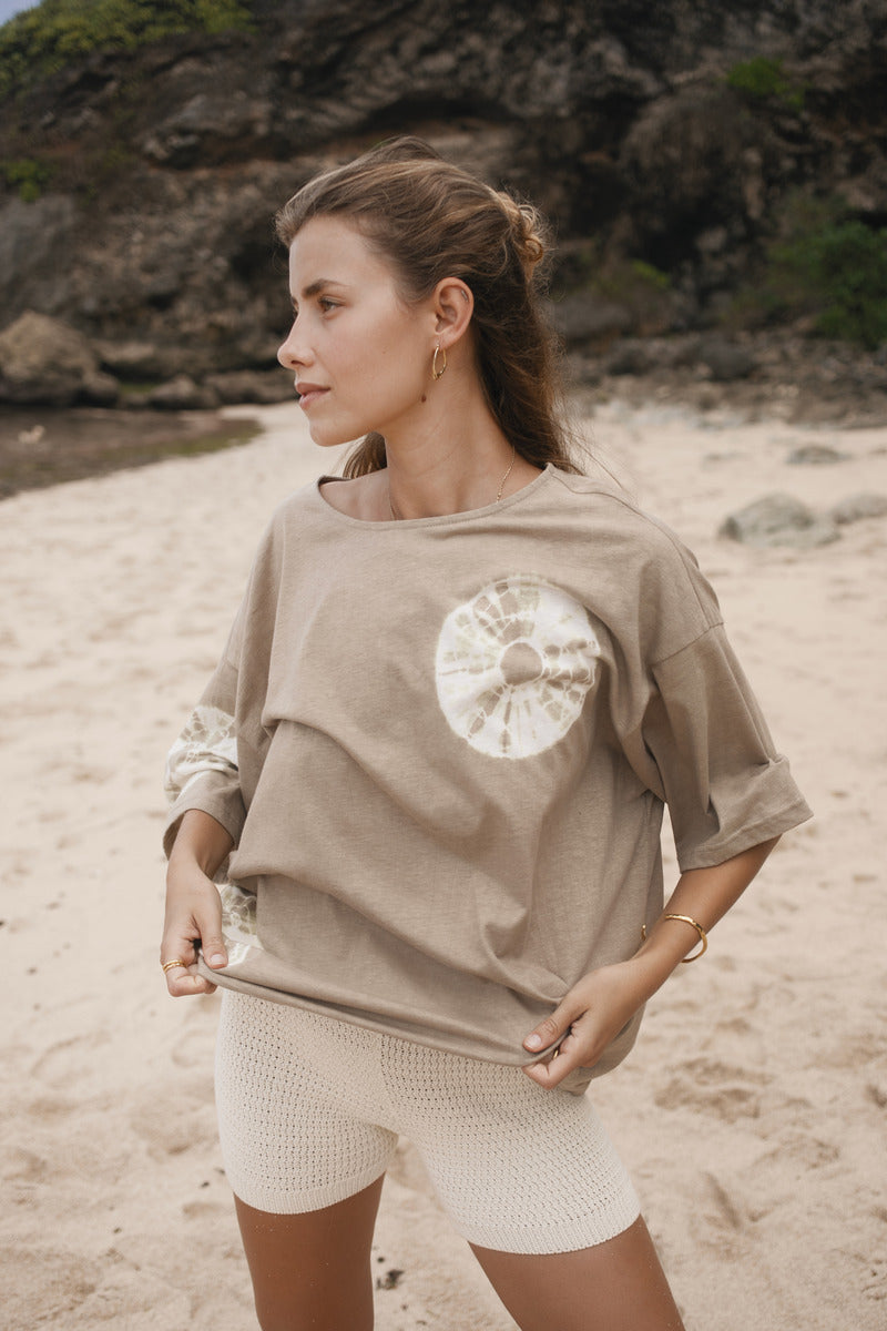 Womens cotton hemp tie dye taupe tee, styled with knit short, front view