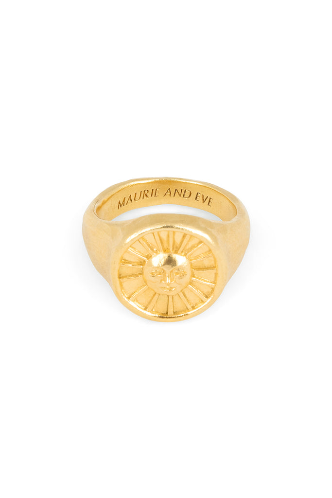 gold plaited ring with engraved sun motif 