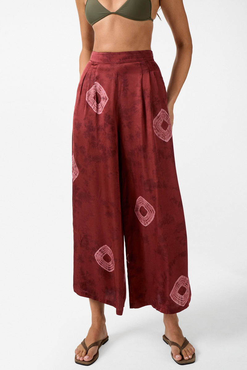 womens ruby tie dye viscose wide leg pant close up view